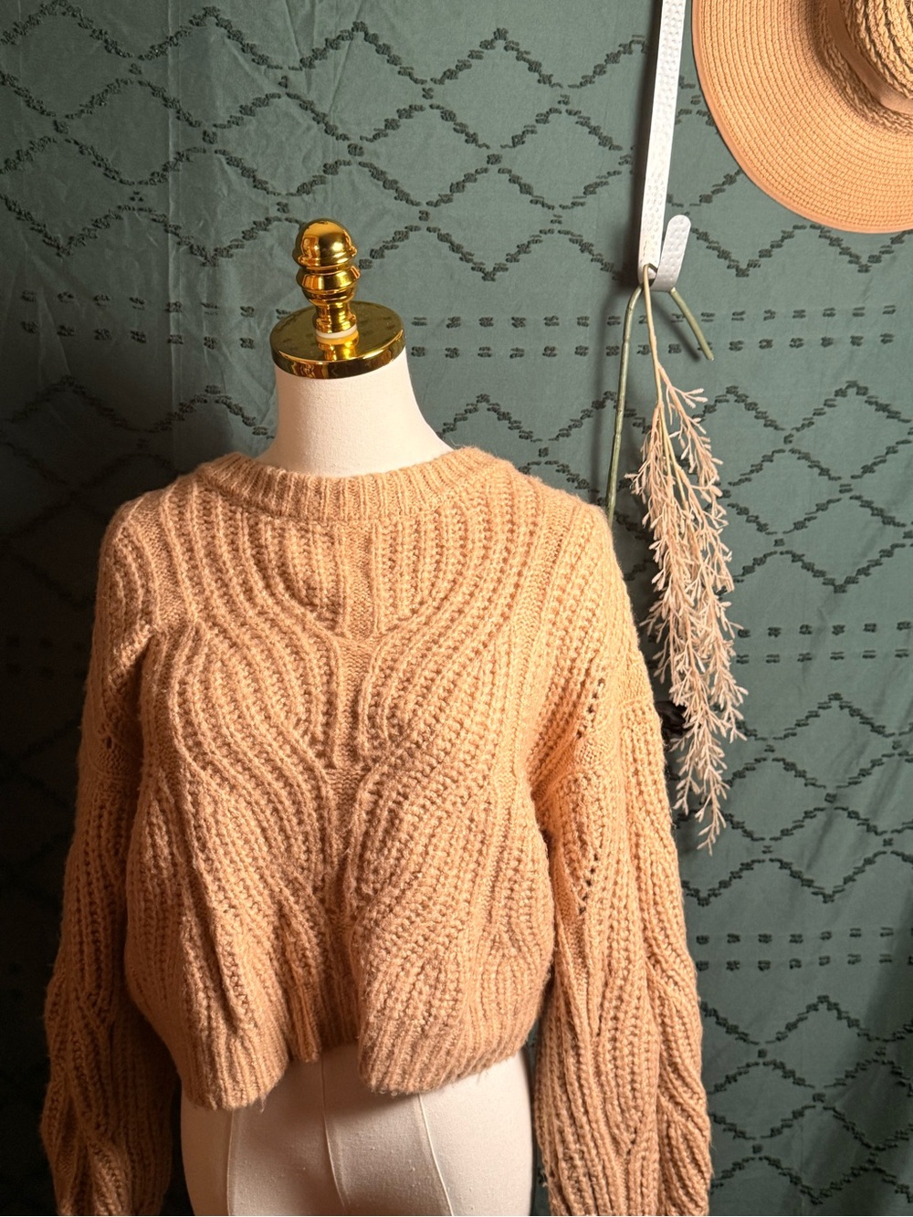 Women's Cable Crewneck Sweater